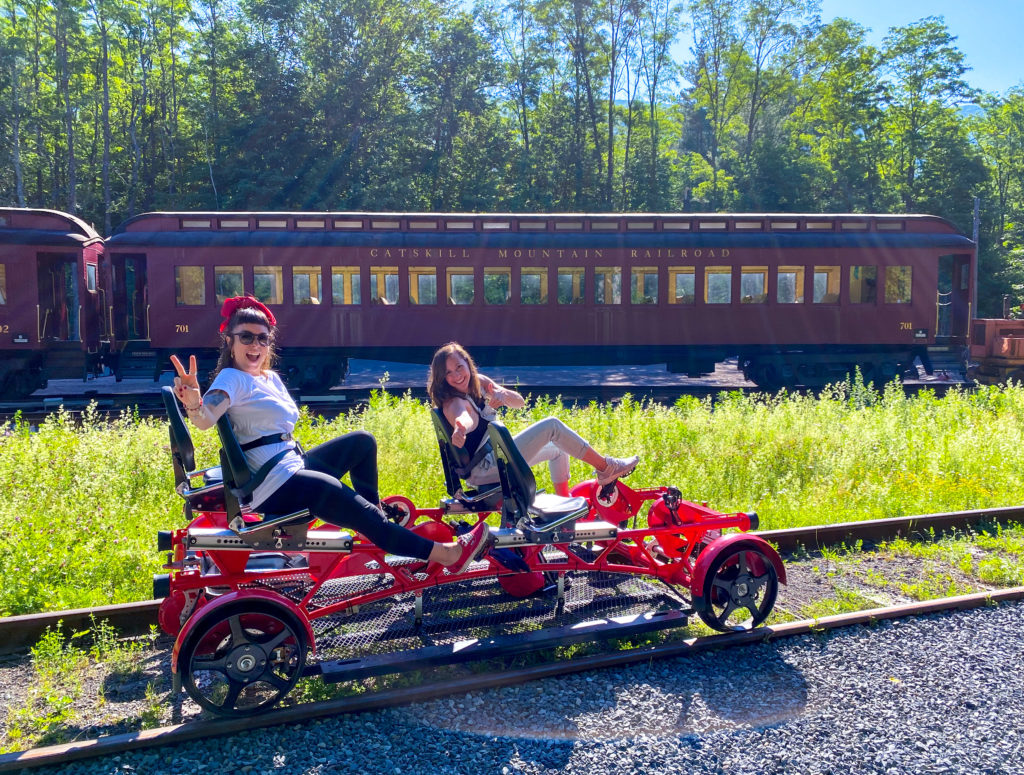 Cosa visitare fuori New York: esperienza Upstate nei vagoni bici